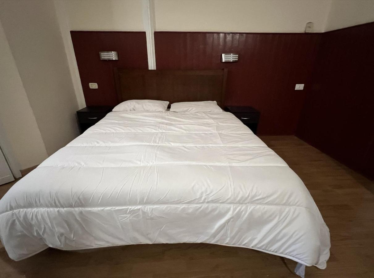 Il Giardino E Gli Affreschi Bed & Breakfast Catania Exterior photo