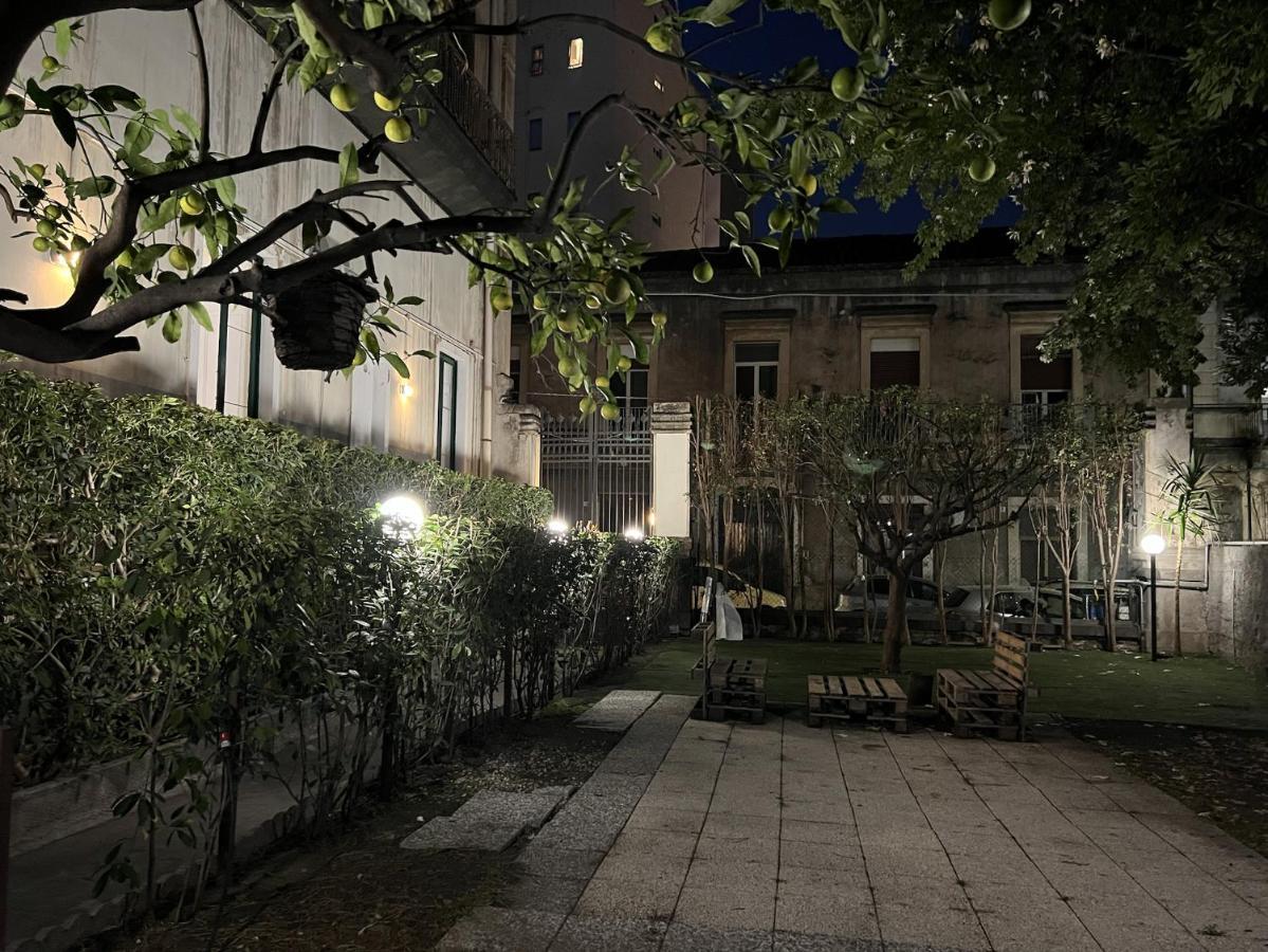 Il Giardino E Gli Affreschi Bed & Breakfast Catania Exterior photo